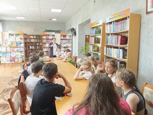 Литературно-игровая программа «Когда на планете хозяева — дети»