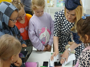 Кніжныя сустрэчы з вядомымі літаратурнымі героямі «Шубуршун, Вухуцік і іншыя ў гасцях у чытачоў»