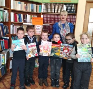 Библиотечное занятие «Почемучкины книжки: научно-познавательная литература для младших школьников»