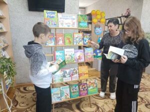 Час читательских увлечений «Книги, дарящие тепло»