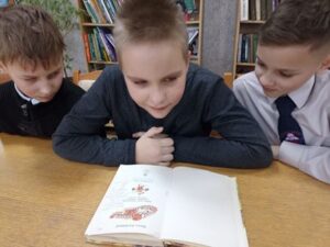 Литературный портрет «Знаёмы ваш – пісьменнік Міхась Пазнякоў»