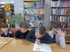 Литературный портрет «Знаёмы ваш – пісьменнік Міхась Пазнякоў»