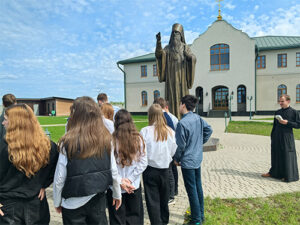Православный маршрут «Духовные святыни Слутчины: Храм преподобного Паисия Святогорца»