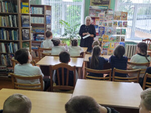 Развлекательно-игровая программа «Дружная семейка, или что нужно, чтобы жить дружно»