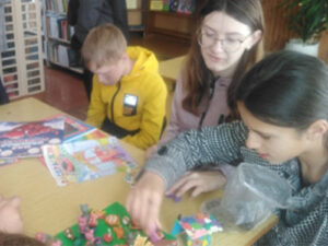 Творческое занятие «Креативное пространство»