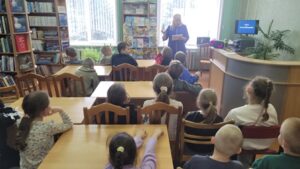 Литературно-игровая программа «К нам праздник идёт новогодний волшебный!»