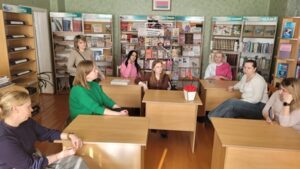 Литературно-поэтическая гостиная «Сияние женственности»