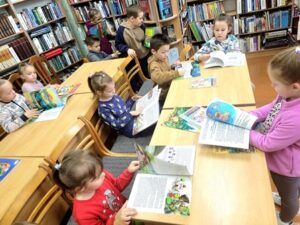 Интерактивно-познавательное занятие «Умные правила для умных малышей»