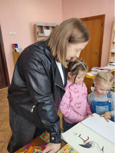 Обзорная экскурсия «Здесь книжки разные живут»