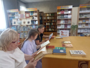 Громкое чтение «Читаем, думаем, рассуждаем»