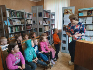 Знакомство с литературными персонажами Василя Витки «Сказочный сундучок Витки»