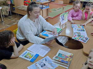 Литературное путешествие «Усатый полосатый, или кто сказал «мяу»