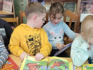 Литературное путешествие «По сказочным дорожкам»