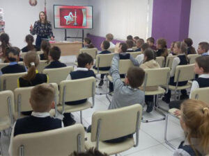 Исторический экскурс «А вместо детства была война»