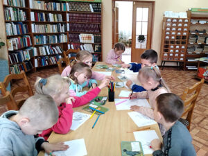 Панорама сказочных рисунков «В гости к Васе Весёлкину»