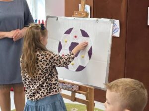 Игра-путешествие «Пять минут зарядки – и целый день в порядке!»