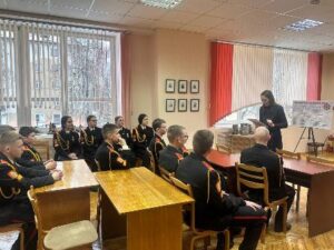 Обзор выставки «От Сталинграда до Кенигсберга: фронтовые версты Владимира Садина»