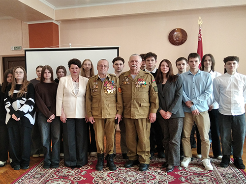 Информационно-патриотическая встреча «Афганистан: пройти через мужество»