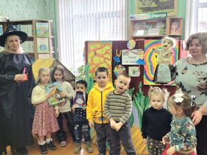 Литературное путешествие «По сказочным дорожкам»