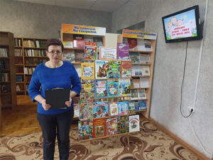 Экскурсия по библиотеке «Приходите детвора — книги вам читать пора»