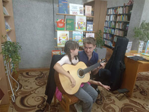 Урок-путешествие по произведениям белорусского писателя Михаила Позднякова «Свет доброты»