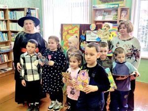 Литературное путешествие «По сказочным дорожкам»