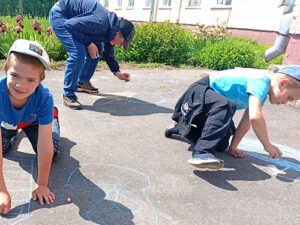Арт-мастерская рисунков на асфальте «Солнечный круг – небо вокруг»