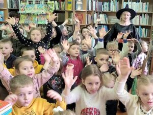 Литературное путешествие «По сказочным дорожкам»