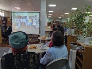 Встреча-дефиле «Модное ПРОчтение»