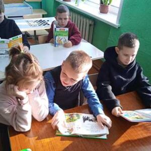 Литературно-игровая программа «К новым приключениям спешим друзья»