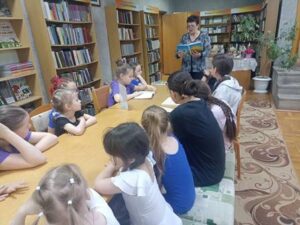 Литературно-познавательная карусель «Юрий Дмитриев писатель удивительных книг о природе»