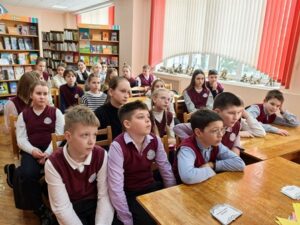 Библиотечное занятие «А ларчик просто открывался: выбор книг, информационные запросы»