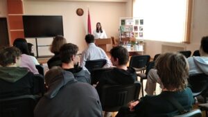 Встреча с оперуполномоченным отдела по наркоконтролю и противодействию торговле людьми Слуцкого РОВД Луцевичем Иваном Александровичем «Защити себя от наркоугроз»