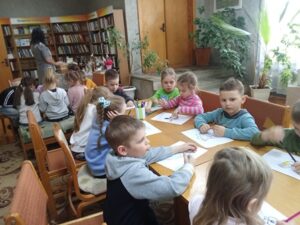 Экологический книжный маршрут «Кто летает и поет – с нами рядышком живет»