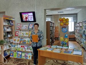 Экскурсия-знакомство с библиотекой «Вам знаком книжкин дом?»