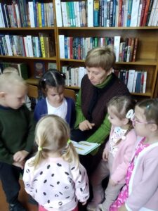 Мультпросмотр «Путешествие в страну Сутеевку»