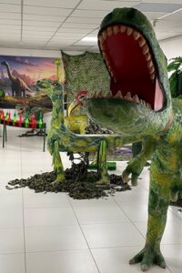 Интерактивная выставка «Вторжение динозавров» продолжается: успейте попасть в доисторическое приключение