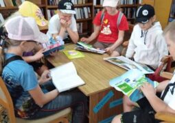 Громкое чтение «Не прочтешь нигде такого, только в книгах Михалкова»