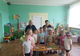 Встреча-игра «Книги – ваши друзья»