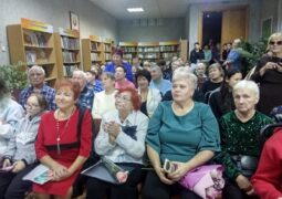 Праздничный вечер «Немеркнущий свет материнской любви»