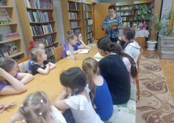 Литературно-познавательная карусель «Юрий Дмитриев: писатель удивительных книг о природе»