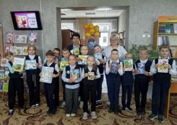 Экскурсия-знакомство с библиотекой «Вам знаком книжкин дом?»