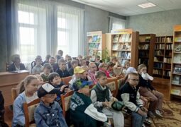 Громкое чтение «На досуге летним днем книгу в руки мы возьмем»