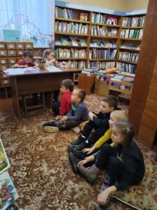 Литературное путешествие «Сябар дзяцей Іван Муравейка»