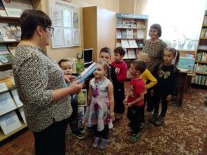 Литературное путешествие «Сябар дзяцей Іван Муравейка»