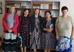 Поэтический вечер «Прекрасной женщине – прекрасные стихи»